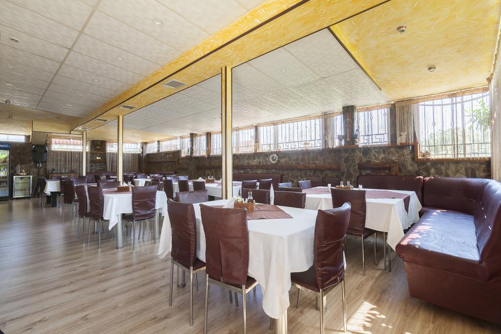 Akladi Family Hotel Черноморець Екстер'єр фото