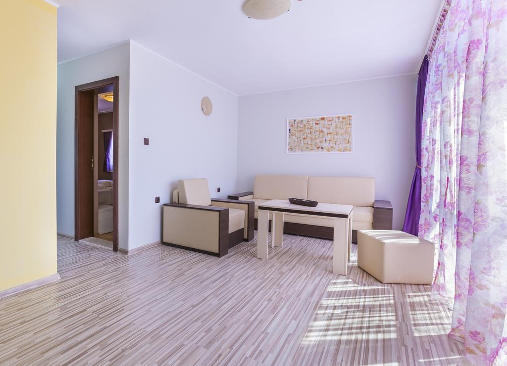 Akladi Family Hotel Черноморець Екстер'єр фото